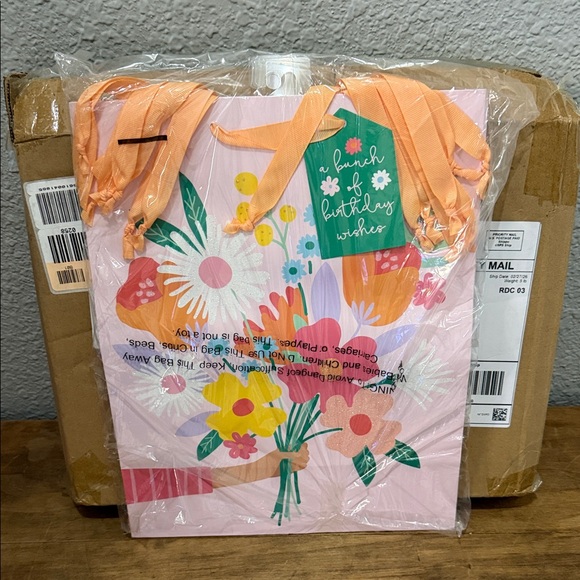 Spritz Other - Spritz Floral Gift Bag in Pink and Peach 24 bags medium size NEW